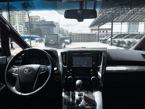 Toyota Alphard 2019