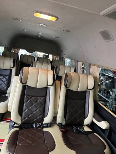Toyota Hiace space Arap 2017 for sale