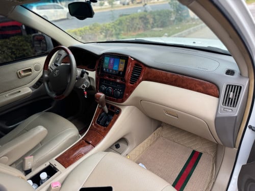 Toyota Highlander 2004