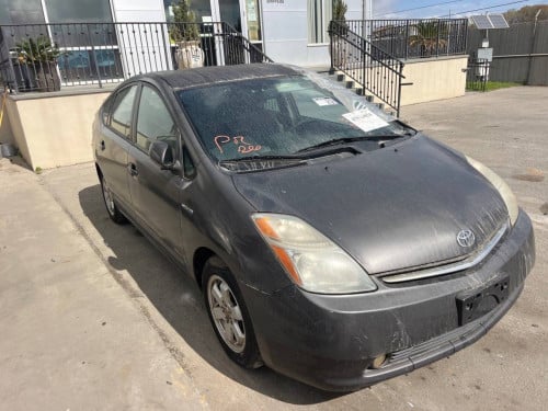 Prius 08 Full No map ឡានស្អាតអត់ច្រេះ បើកទូរថ្ងៃទី6ខែ6 អាចសាងបាន