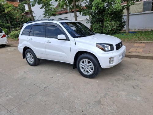 TOYOTA RAV4L 2001ប៉ុង1បើកដំបូល