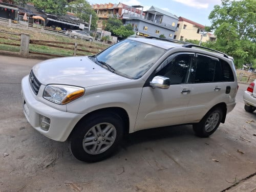 TOYOTA RAV4L 2002 ប៉ុង1 សុីនមួយជុំ