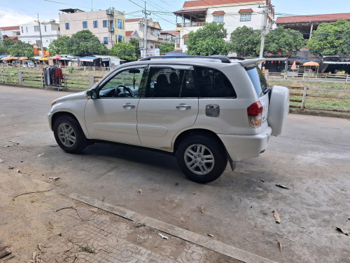TOYOTA RAV4L 2002 ប៉ុង1 សុីនមួយជុំ
