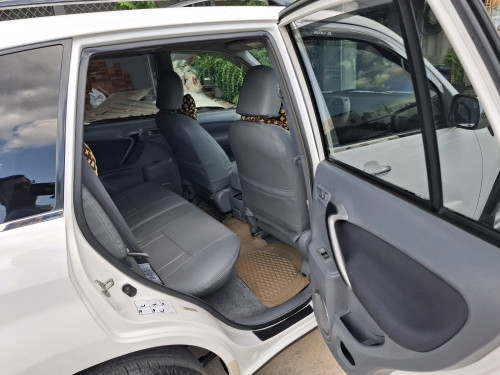 TOYOTA RAV4L 2002 ប៉ុង1 សុីនមួយជុំ