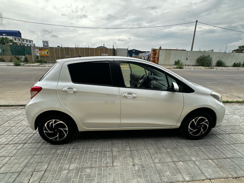 Toyota vitz 2014 smartkey