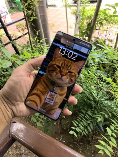 Vivo x200ulta លក់ឬវៃដូរសេរី ស្អាត99%