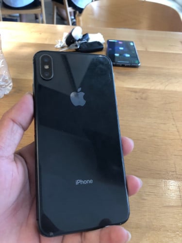 Xs max