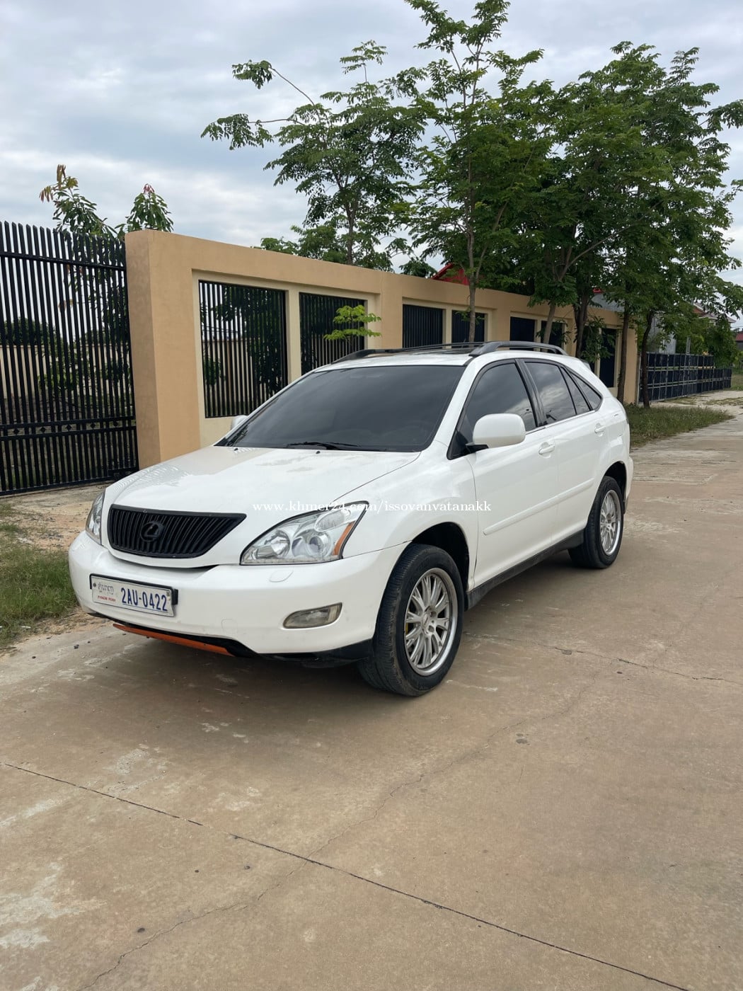 ឡានលក់