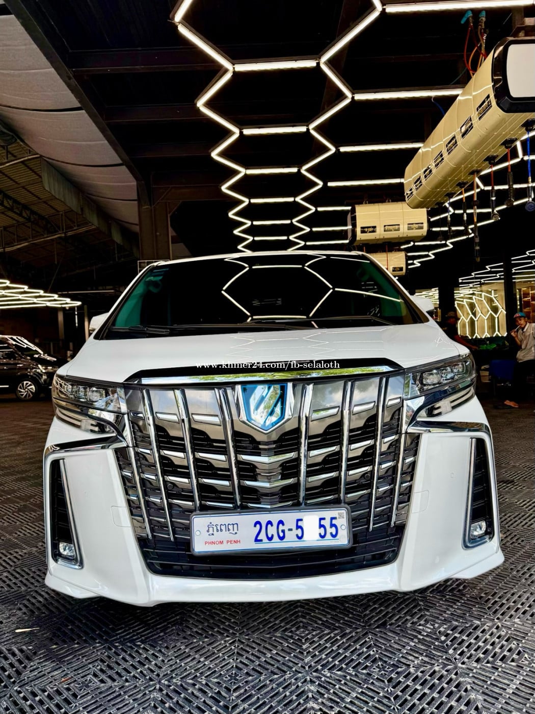 Alphard 019 V4 Hybrid