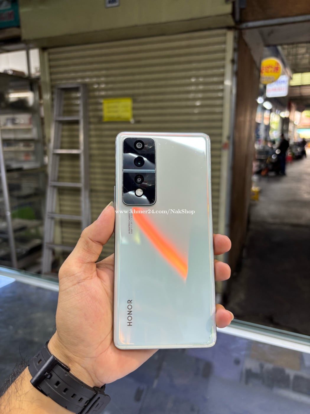 Honor 80GT 256G Ram16G Sim2 CH ម៉ាសុីនសានុំ បែកកញ្ចក់តិច