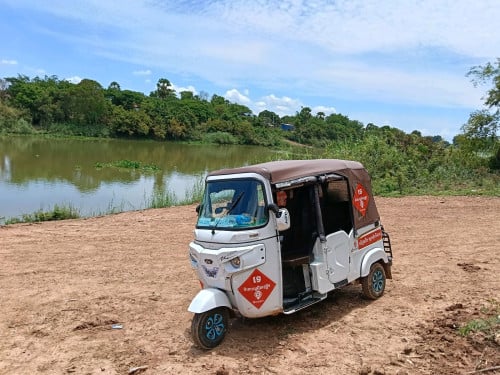 លក់