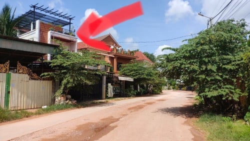 ផ្ទះលក់ (បែបខុនដូ)