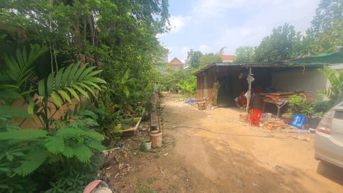 ដីលក់ក្នុងបុរីសៀងណាំ ចុងកៅស៊ូ