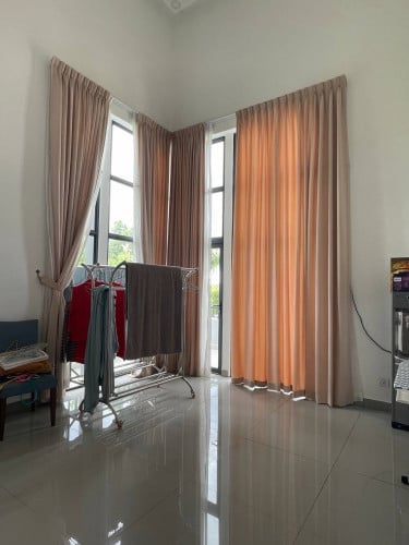 ផ្ទះវីឡាឃ្វីនកែងសម្រាប់លក់បន្ទាន់ក្នុងបុរីជីបម៉ុងលែនម៉ាកផ្លូវ៦០ម៉ែត្