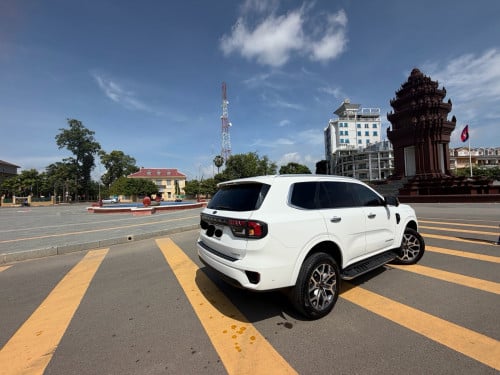 លក់ប្រញ៉ាប់លុយ​