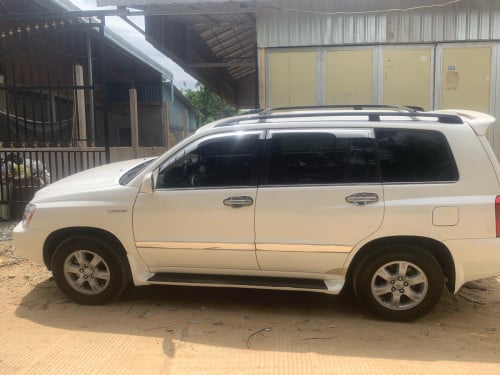 ឡានជិះផ្ទាល់ ឡានស្អាត 01 ប៉ុង2 ម៉ាសុីន6