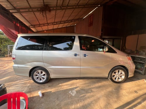 ឡានលក់ អាល់ផាត05 បួនម៉ាសុីន ចង្កូតស្តាំ