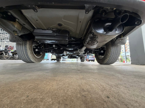 ម្ចាស់ដេីមទី1​ Lexus 02 ប៉ុង1