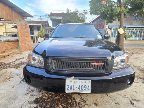 ឡានឆ្នាំ2001លក់ប៉ុង1