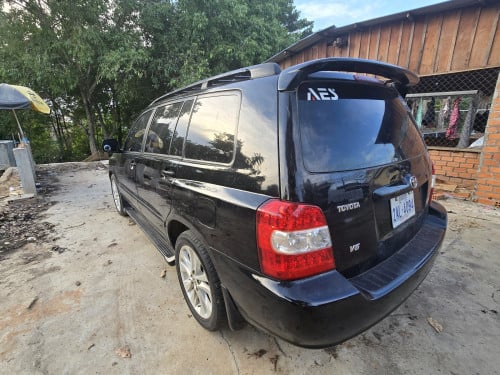 ឡានឆ្នាំ2001លក់ប៉ុង1