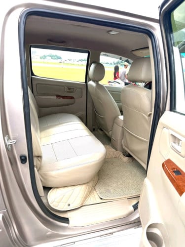 កំពូលរថយន្តដឹក 2008 Toyota Hilux Vigo 4WD Automatic ម៉ាសូត ឆ្វេង​ស៊ីន