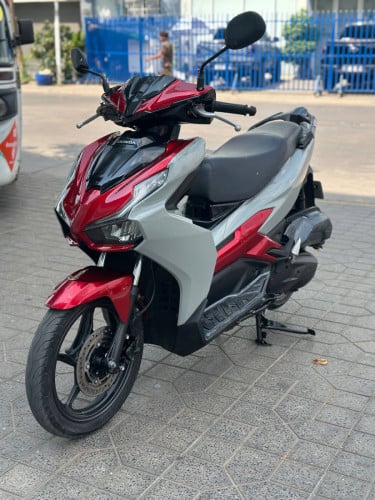 ឆ្នាំ 2023 ស្មាយឃី លក់ 1390$