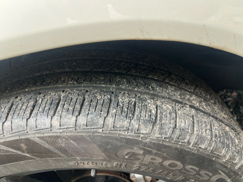 លក់ 275-45-R22 Continental ត្រូវ Lx470 Tundra