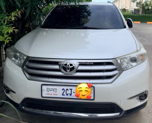 រថយន្តលក់ បន្ទាន់ 29500$