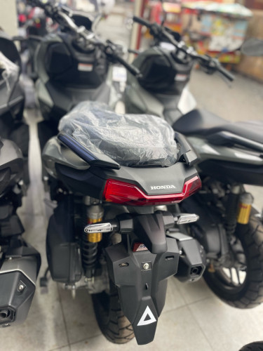 ជប៉ុនថ្មីកេះADV.160cc