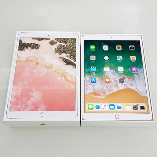 មានលក់IPad pro 10.5 ប្រេីSim +wifi  64GB  ពណ៌ ផ្កាឈូក ..អត់ជាប់ Lock អត់មាន iCloud
