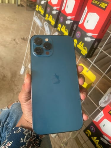 លក់ទូរស័ព្ទiPhone12bromax