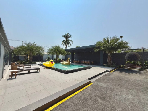 𝐅𝐨𝐫 𝐑𝐞𝐧𝐭: Luxury Villa 4-Bedroom with Private Swimming Pool