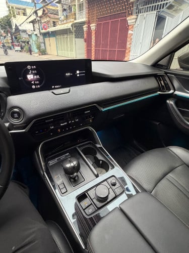 រថយន្ត Mazda CX- 60.  ថ្មី 99%  លក់បន្ទាន់