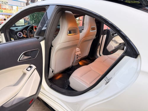 ឡានលក់ Mercedes Benz CLA 250 2014 Full option