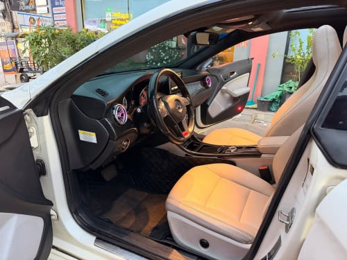 ឡានលក់ Mercedes Benz CLA 250 2014 Full option