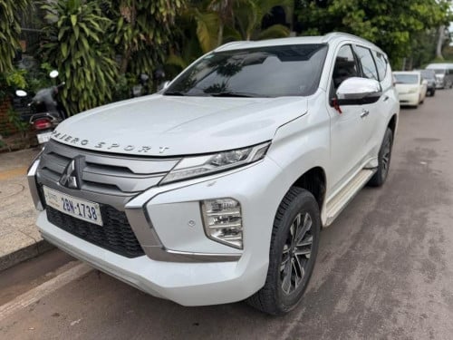 លក់ប្រញាប់លុយ MITSUBISHI PAJERO SPORT 2021 FULL