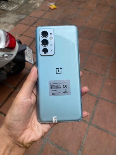 បងៗថ្ងៃនេះមាន OnePlua 9RT(256g)179$បងៗចង់បានឆាតមកបានបងៗ🥰🥰