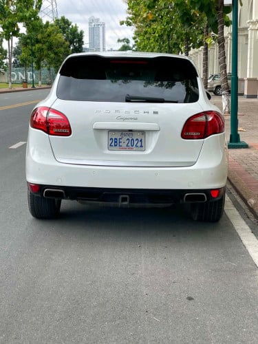 ឡានលក់Porsche.Cayenne.ឆ្នាំ2013ម៉ាសូ៍ត