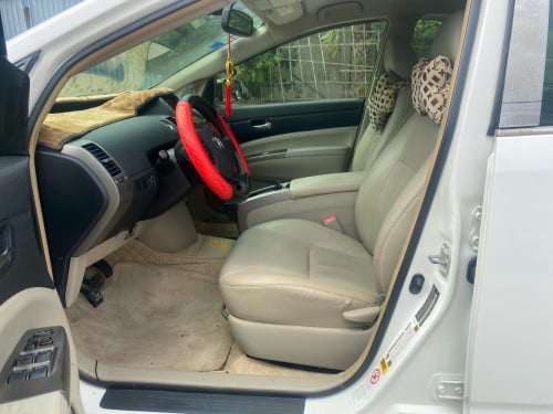 ឡានលក់Prius ភ្នំពេញ2BC-xxxx