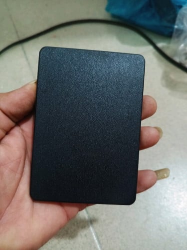 លក់R4)8G)SSD240Gនៅប្រើបានទាំងអស់។ដោះចេញពីម៉ាស៊ីន