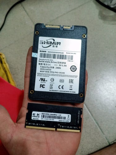 លក់R4)8G)SSD240Gនៅប្រើបានទាំងអស់។ដោះចេញពីម៉ាស៊ីន