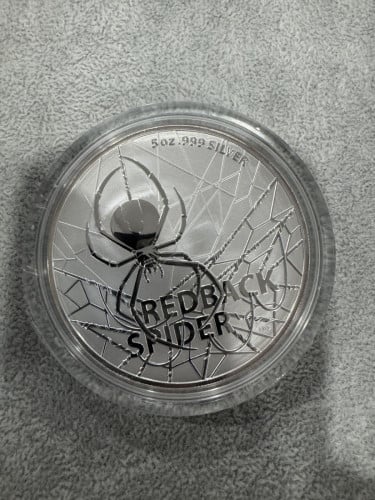 កាក់ប្រាក់ Redback Spider ឆ្នាំ ២០២១ ទម្ងន់ ៥ អោន