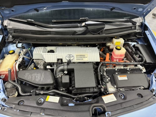 ✍️Prius plug in 2013 មានលុយចូលរួម4000/5000ដកឡានបាន រំលស់ផ្ទាល់✍️☎️ 0962217778/092696983