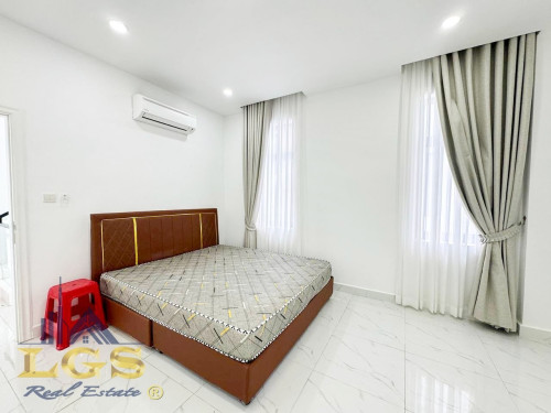 🏠វីឡាភ្លោះ សម្រាប់ជួល | Twin Villa For Rent 📍ទីតាំងបុរីដឹវូត​ សង្កាត់ព្រែកឯង ខណ្ឌច្បារអំពៅ