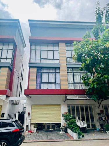 🏡Shophouse for Sale or Rent