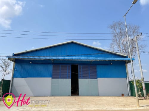 🏭 Warehouse 650 SQM for Rent in Sen Sok