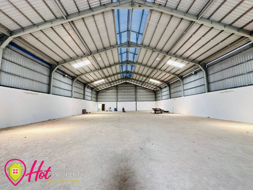 🏭 Warehouse 650 SQM for Rent in Sen Sok