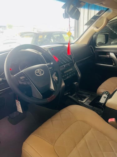 📣LAND CRUISER 2010 up 2021 Full options