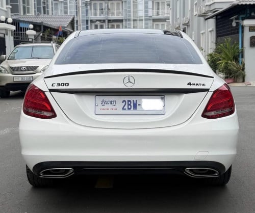 🔥MercedesC300 015🆙C63 ក្នុងឈឺរីឡានមូលអត់បុកប៉ះ ម៉ាសុីនប្រអប់លេខអ៊ែម