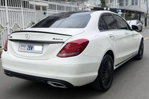 🔥MercedesC300 015🆙C63 ក្នុងឈឺរីឡានមូលអត់បុកប៉ះ ម៉ាសុីនប្រអប់លេខអ៊ែម
